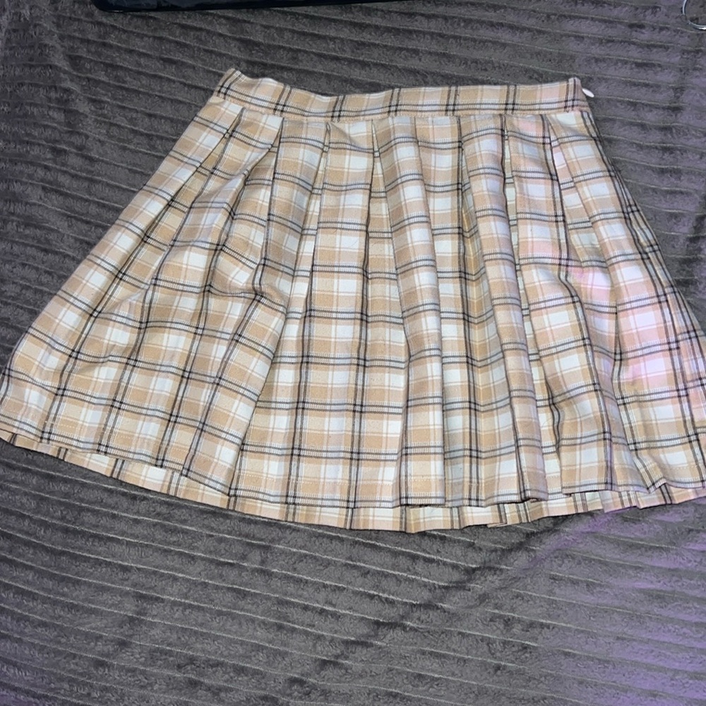 Pleaded skirt